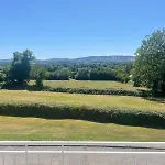 Mountingrovebnb * Piltown