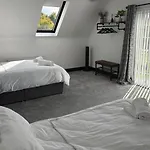 Mountingrovebnb Piltown