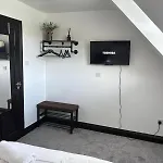Affittacamere Mountingrovebnb *