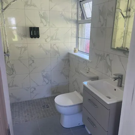 Mountingrovebnb Piltown