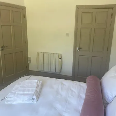 Mountingrovebnb Гостевой дом