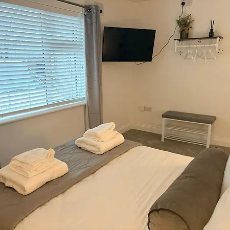 Mountingrovebnb * Piltown