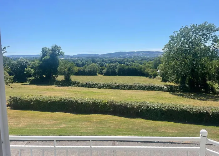 Mountingrovebnb * Piltown